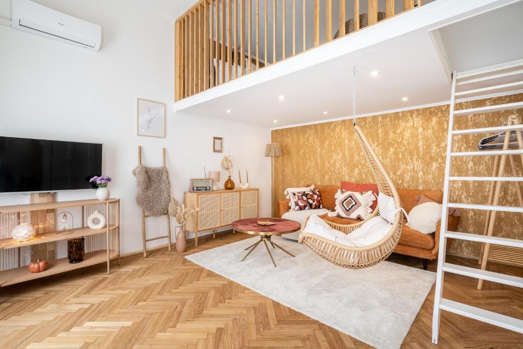 Solar System Apartment with gallery 1074 Budapest, 3a Vörösmarty utca kép - 1