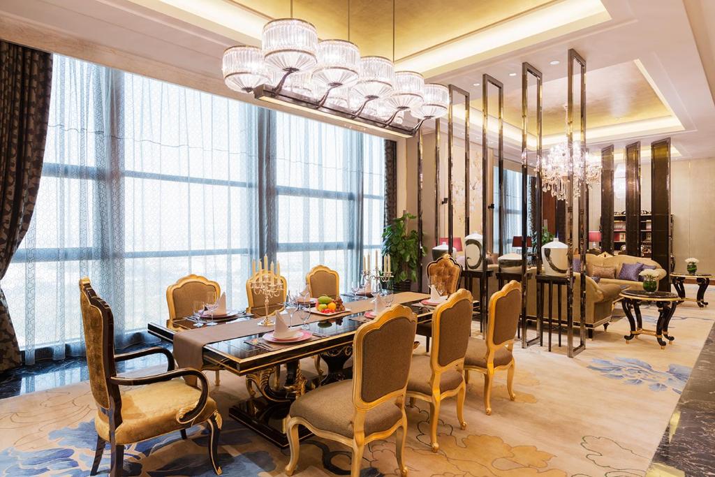 Posezení v ubytování Maanshan Wanda Realm Hotel