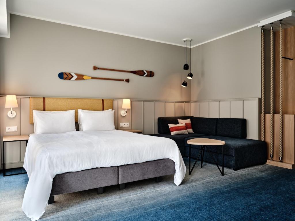 
Standard Twin Room with Sofa Bed
