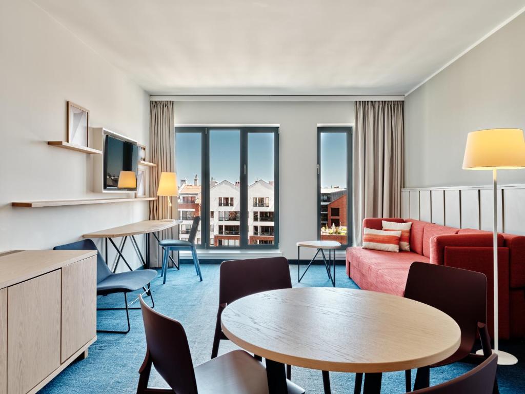 
King Suite with River View 
