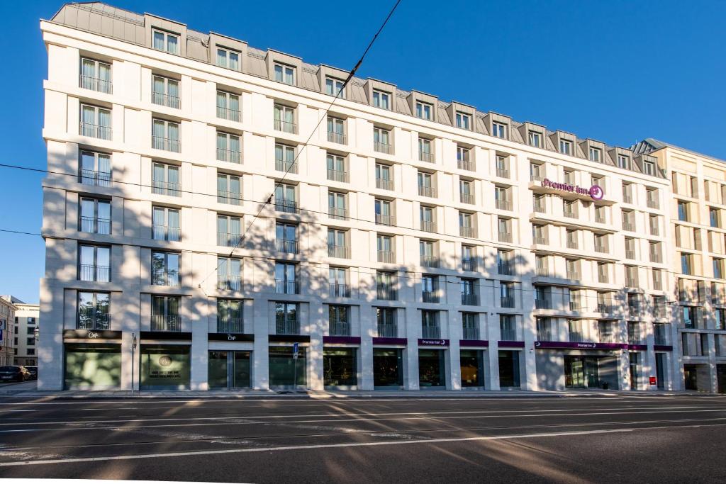 Premier Inn Leipzig City Oper - Resim 10