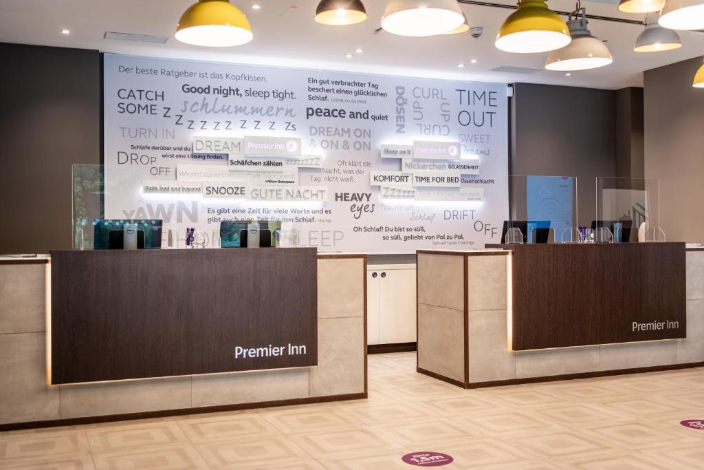 Premier Inn Leipzig City Oper - Resim 7