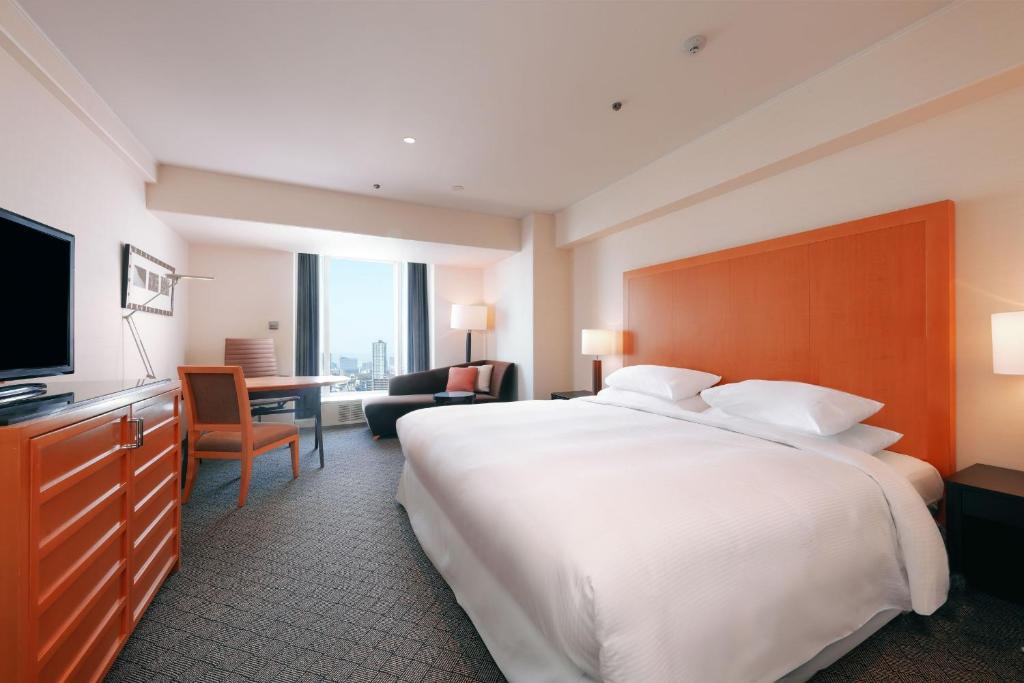 Sheraton Miyako Hotel Osaka - Premium Floor Deluxe Double Room - Non-Smoking