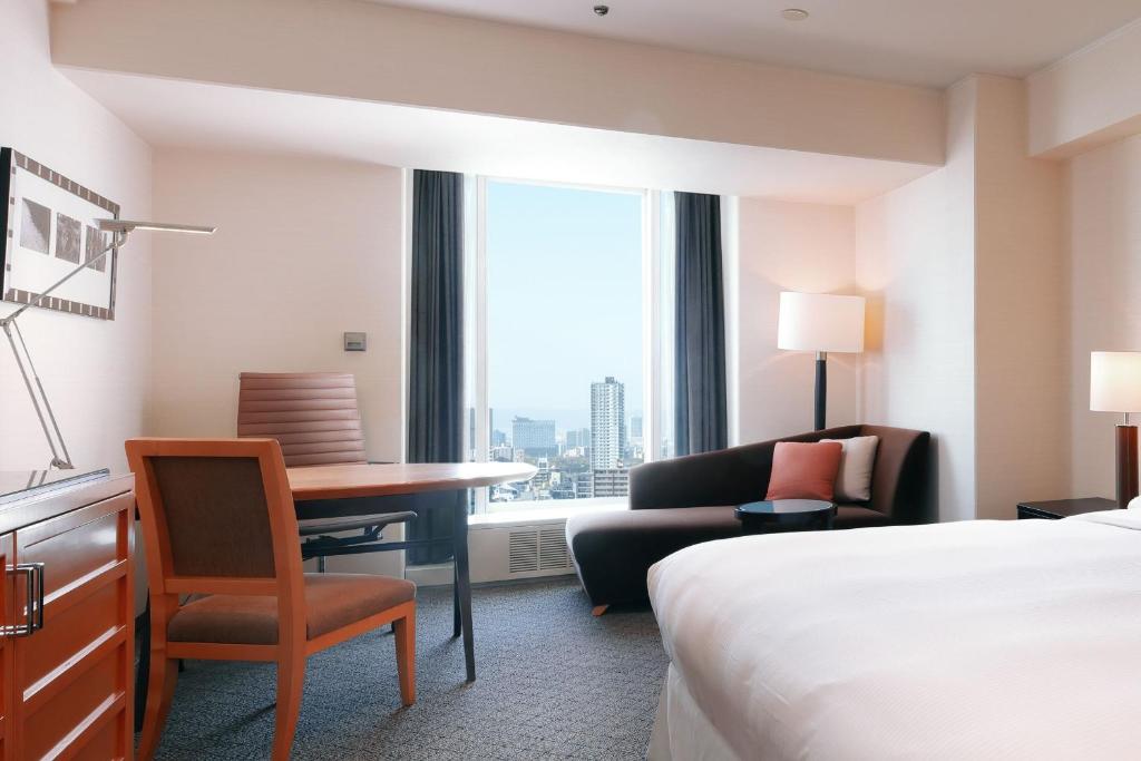 Sheraton Miyako Hotel Osaka - Premium King Room - Non-Smoking