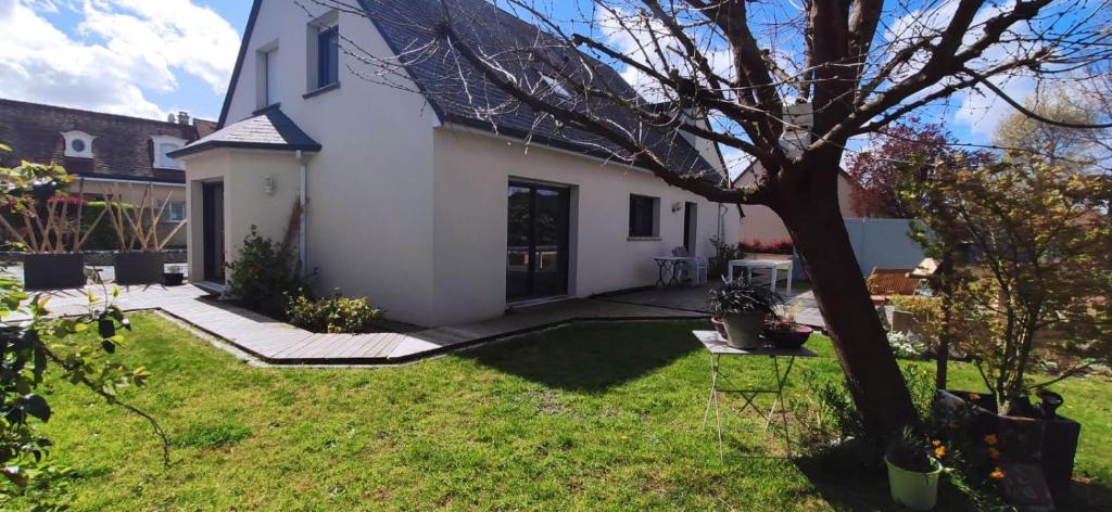 Photo de la galerie de l'établissement 13-Mésanges, à Changé