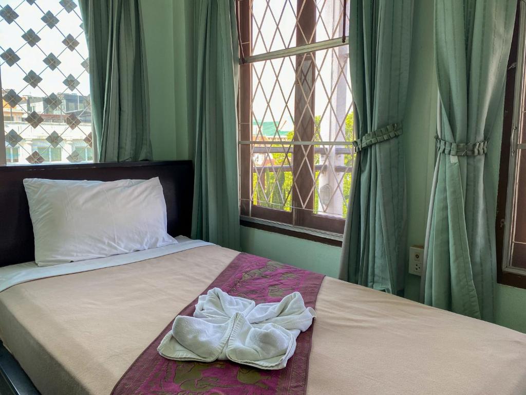 Mixay Paradise Hotel - 