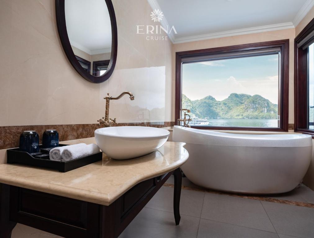 Erina Cruise by HAG - 13