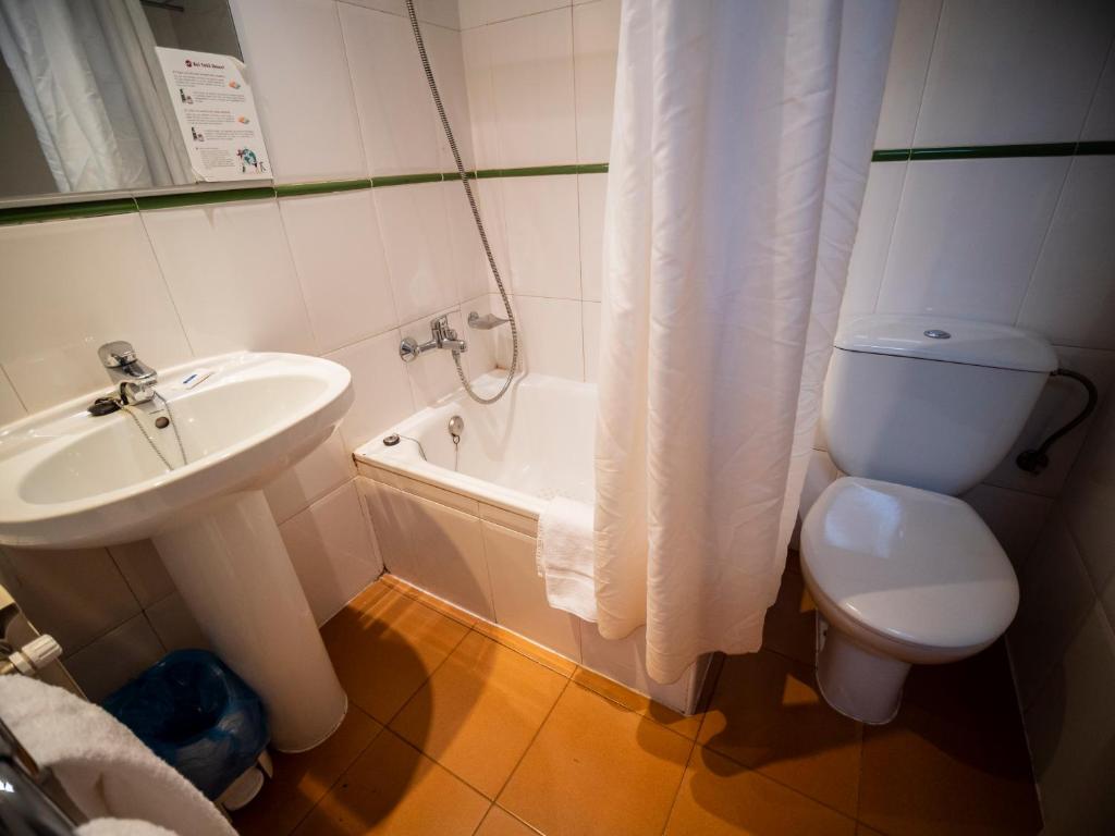 Koupelna v ubytování Hotel Taüll