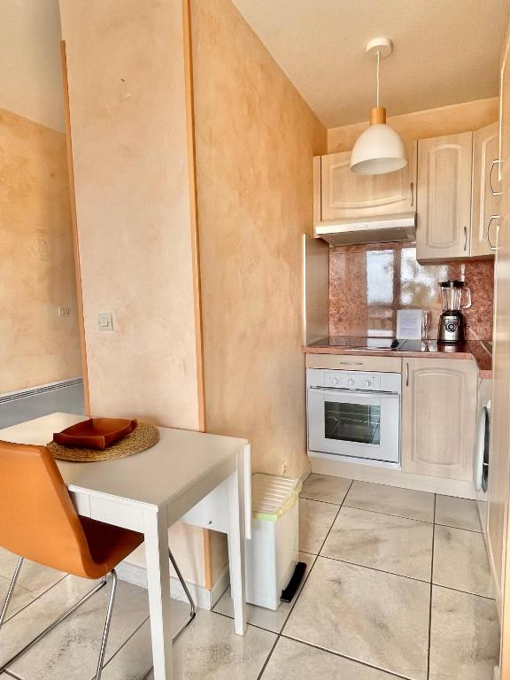 Η κουζίνα ή μικρή κουζίνα στο Appartement vue exceptionnelle