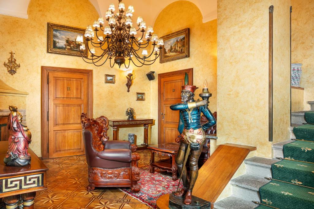 Hotel U Prince Prague by BHG - Resim 45