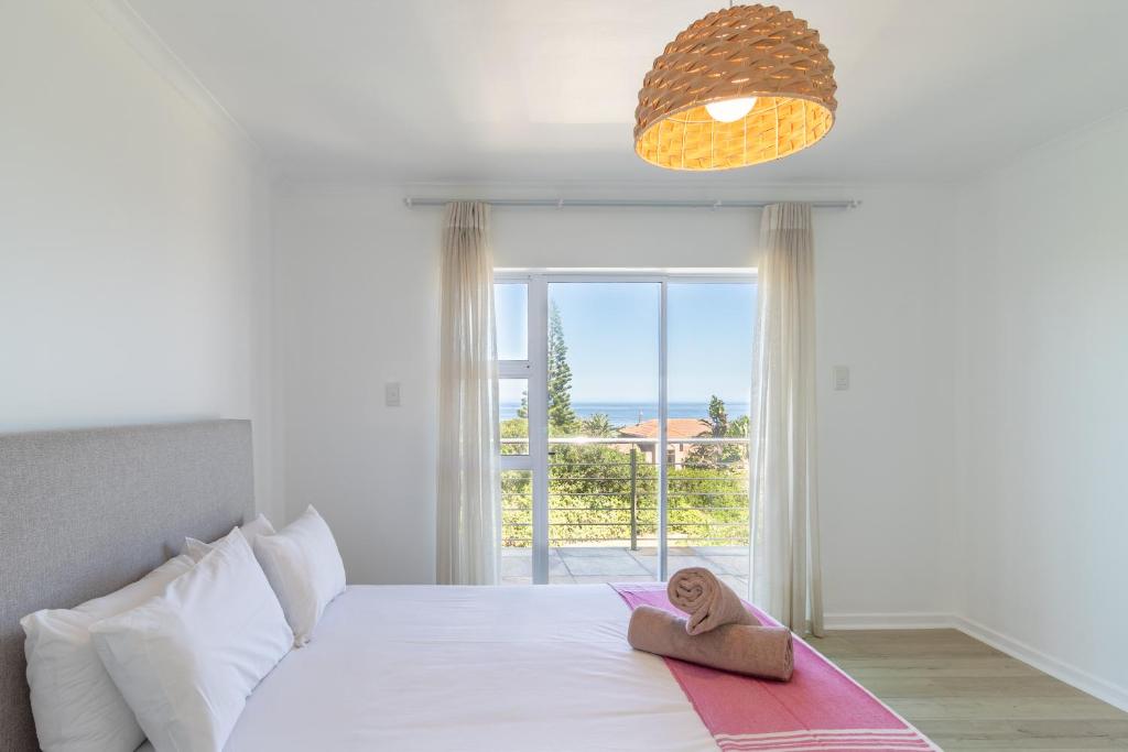 Ocean Villa - Pool & Loadshedding Backup - Image 22