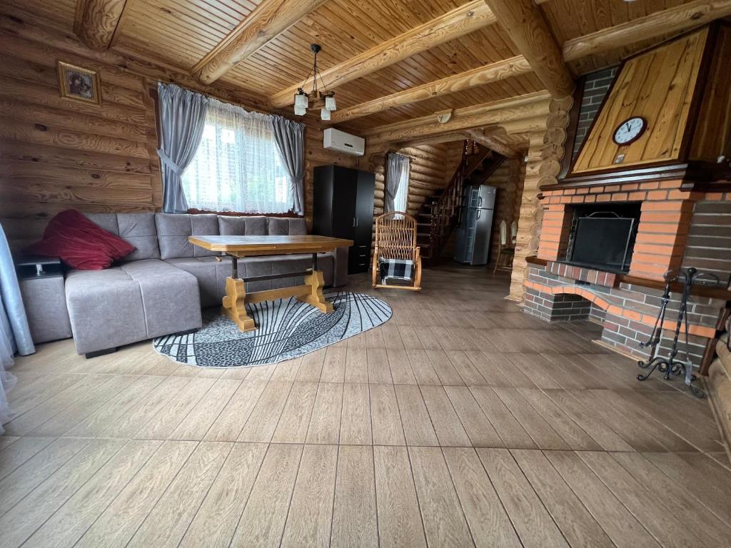 Боброва-Хата - Three-Bedroom House