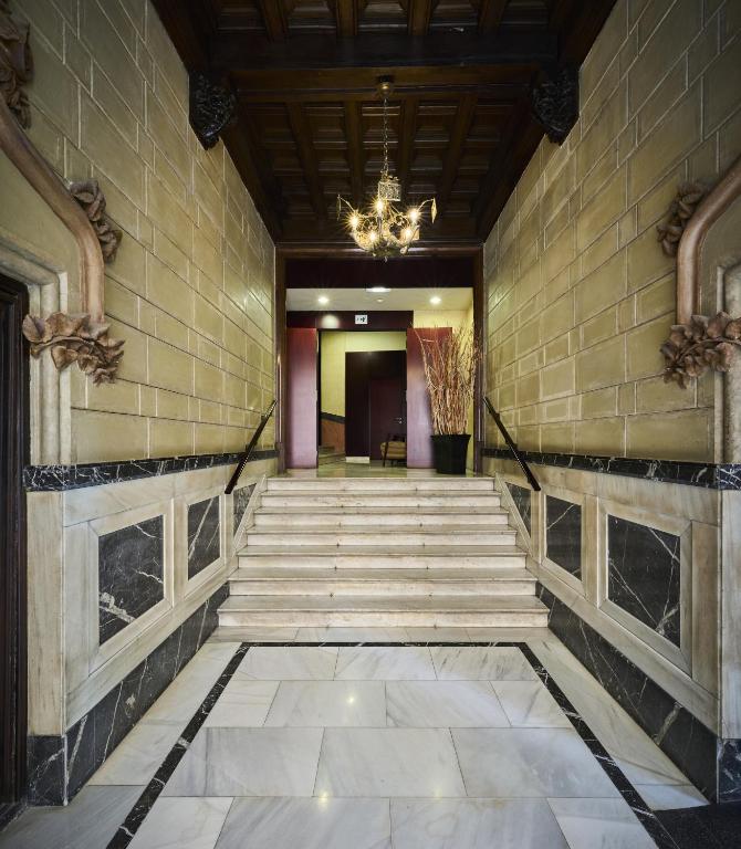 Catalonia El Pilar - Resim 16