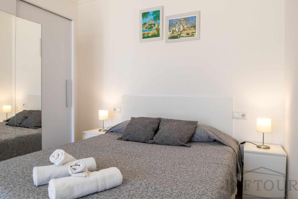 Posteľ alebo postele v izbe v ubytovaní Inftour President 3 Apartamento