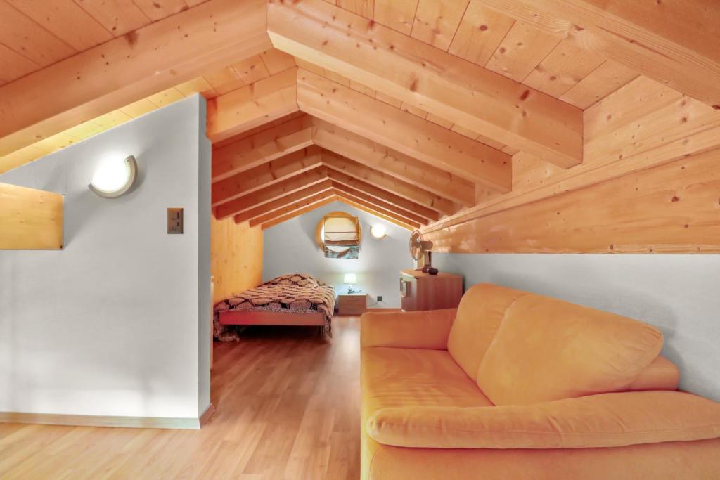 Posezení v ubytování Logement avec vue sur la plaine