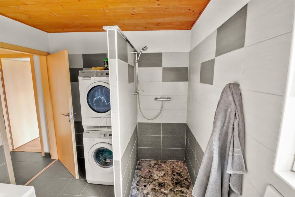 Koupelna v ubytování Logement avec vue sur la plaine