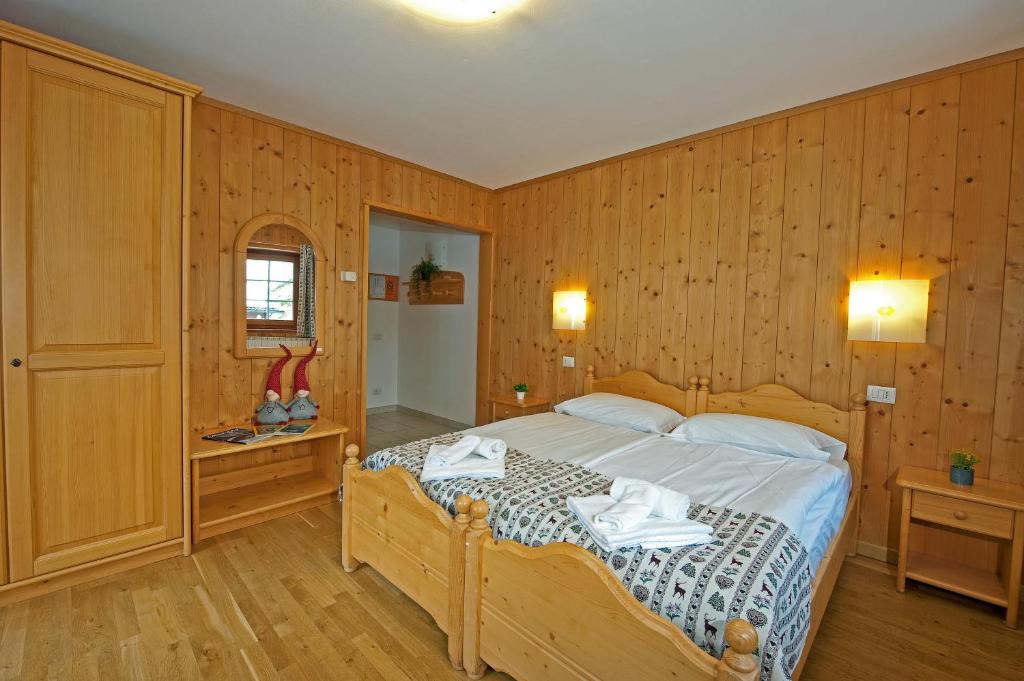 Postel nebo postele na pokoji v ubytování Aalts Dorf