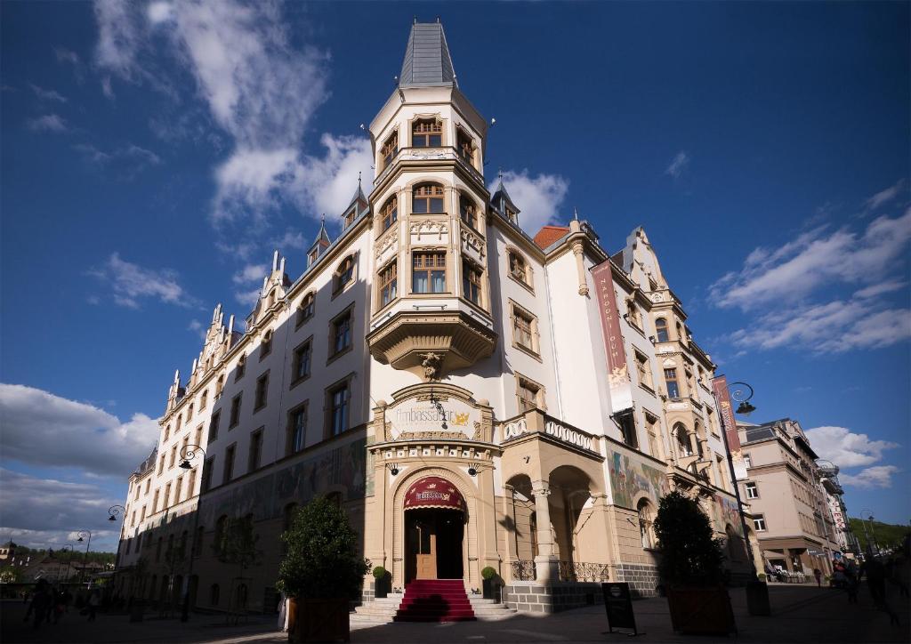 Grandhotel Ambassador Národní Dum - Resim 45