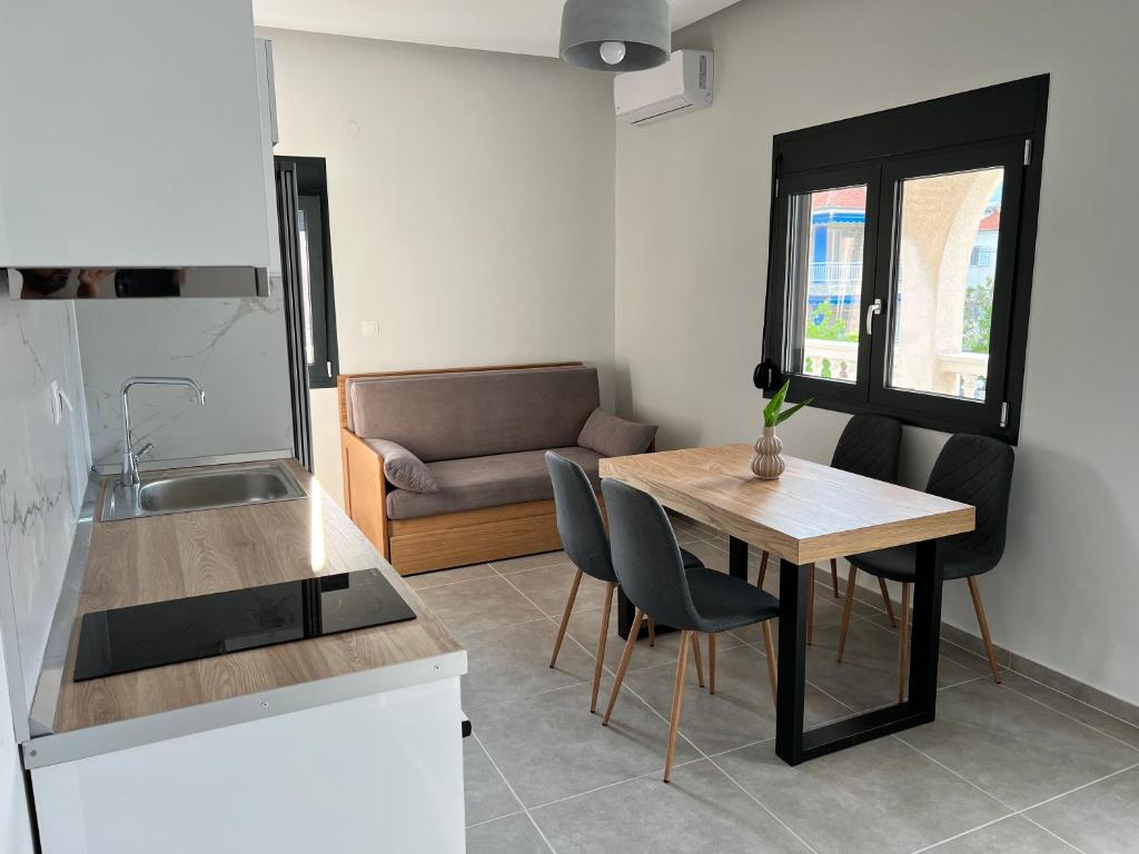 Aurora Apartments - 9