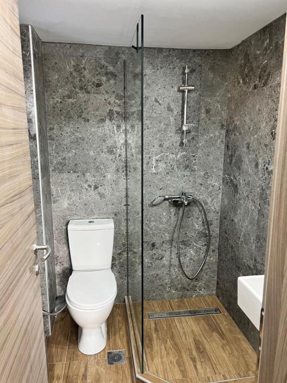 Aurora Apartments - 3