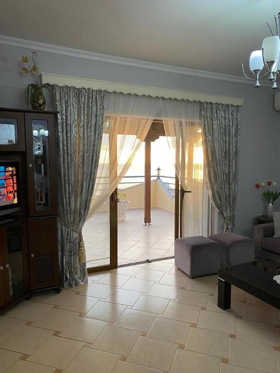 Afalapartments - Image 4