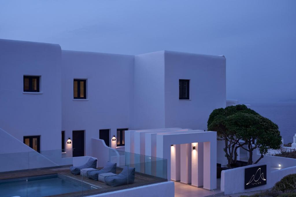 The swimming pool at or close to The Thermia Suites