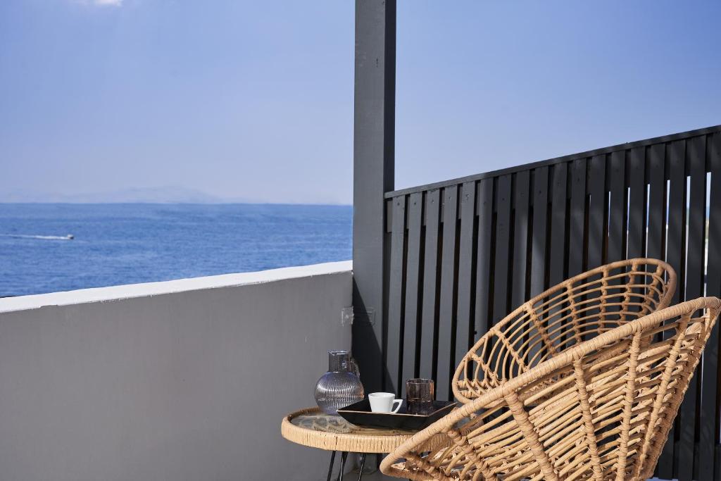 A general sea view or a sea view taken from az apartmanhoteleket