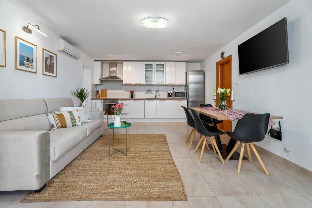 Kuchyň nebo kuchyňský kout v ubytování "Villa Del Mar" Beach Villa