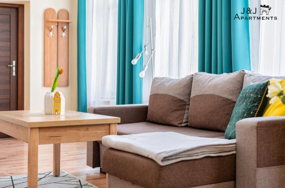 Posedenie v ubytovaní J&J Apartments Łazienna 30 Apartament 10-5