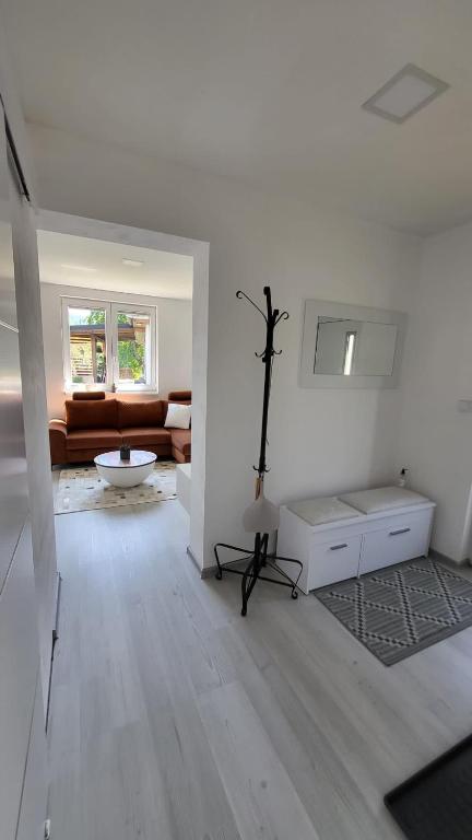 Postel nebo postele na pokoji v ubytování Apartman s bazénem a saunou