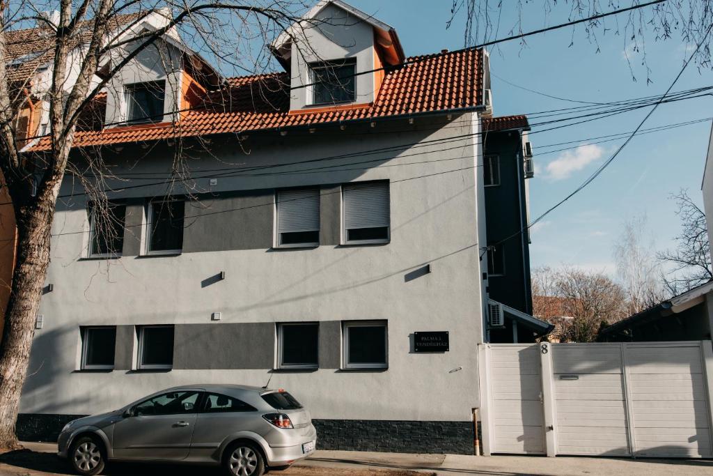 Budova, kde se penzion nachází