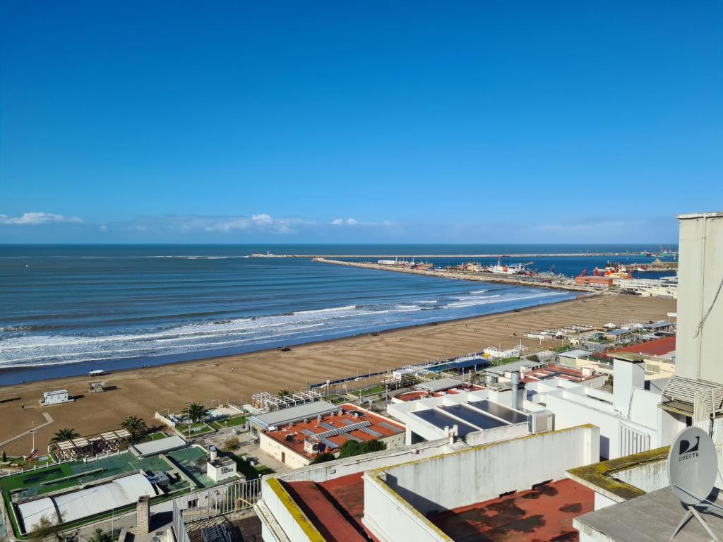 - Vistas a la playa y al océano en Espectacular Departamento Premium en Playa Grande frente al mar en Mar del Plata