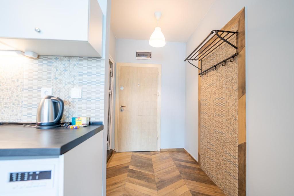 Kuchyň nebo kuchyňský kout v ubytování Cozy little apartment in Studentski grad
