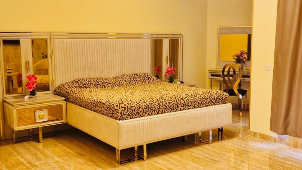 Postel nebo postele na pokoji v ubytování Alessio Hotel Residence