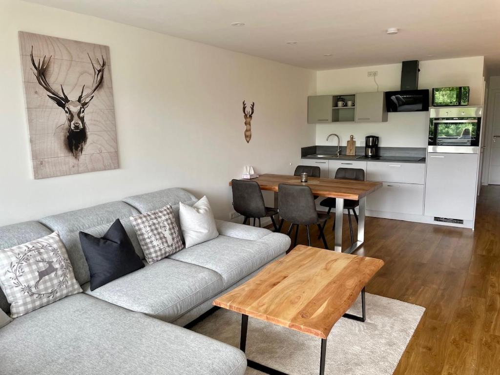 Kuchyň nebo kuchyňský kout v ubytování Apartment BERGseetraum - Bergblick, neu renoviert, gemütlich, familienfreundlich