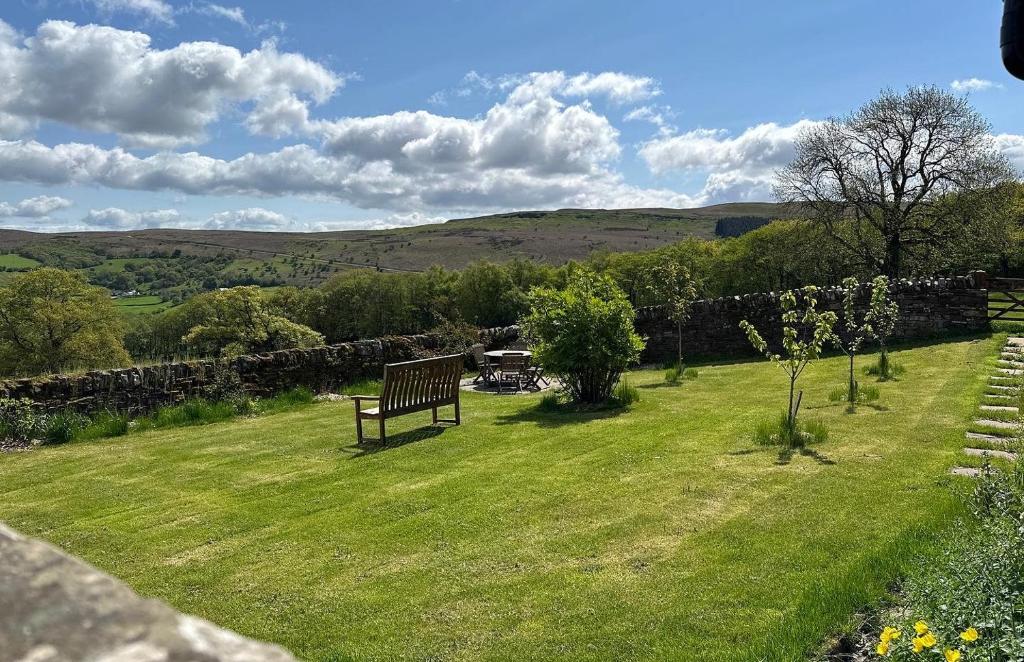 Gallery image of Pant Llwyd Farm in Llangynidr