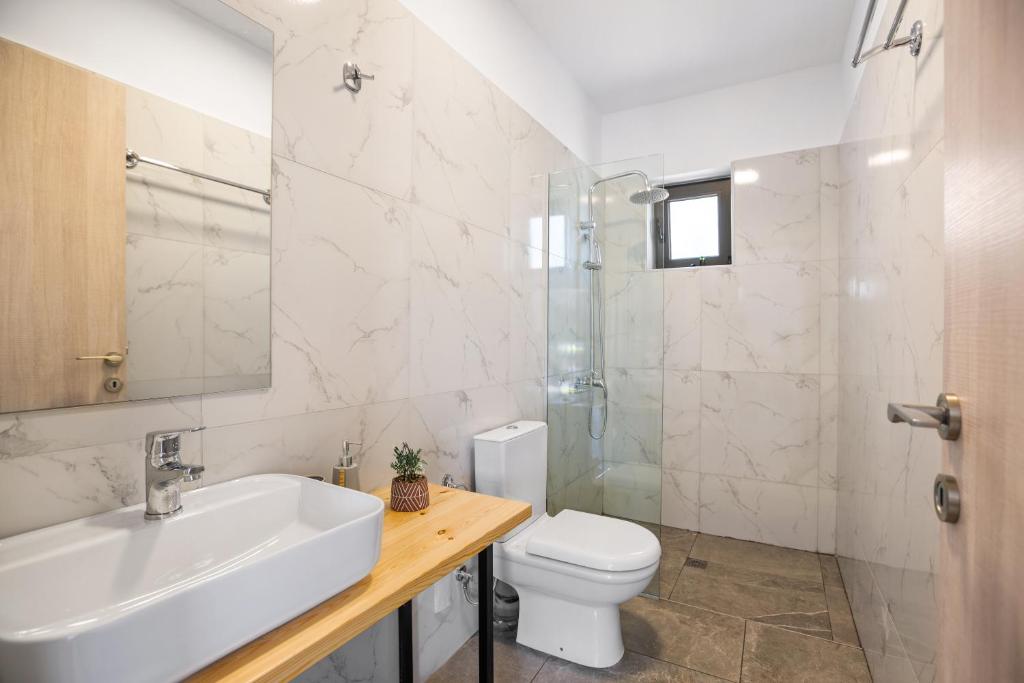 Koupelna v ubytování Isabel Artemis Crete - Luxury Sea Views Villas