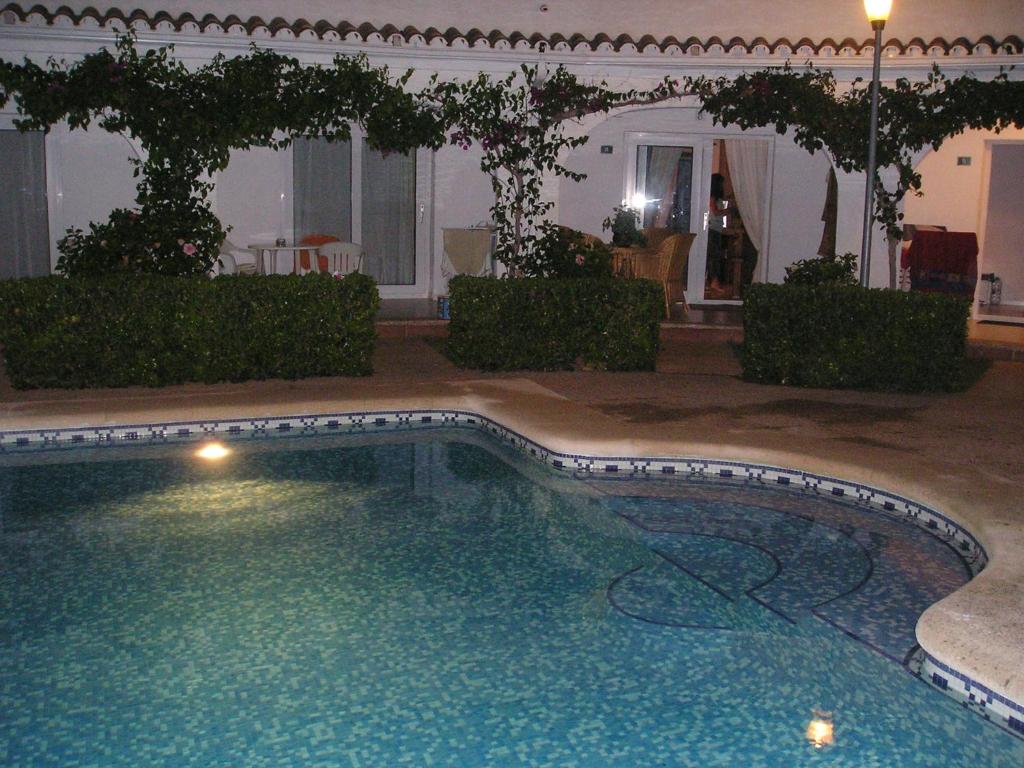Fotografia z galérie ubytovania Apartamento urbanización Oasis Beach en Denia a 100 m de la playa v destinácii Denia