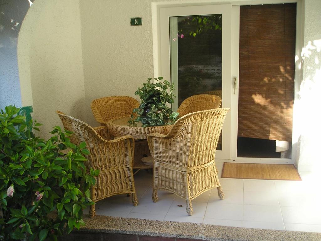 Fotografia z galérie ubytovania Apartamento urbanización Oasis Beach en Denia a 100 m de la playa v destinácii Denia