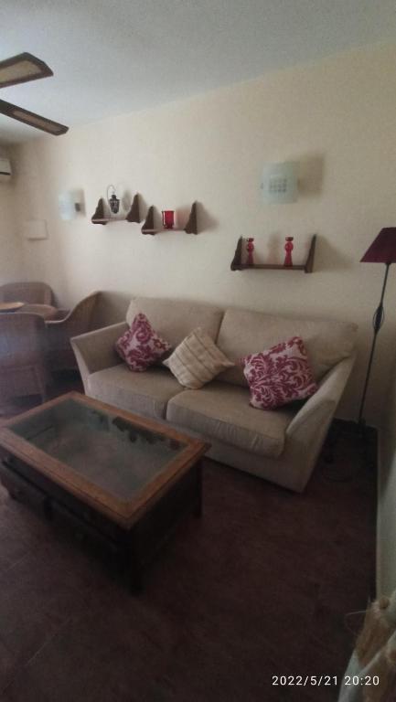 Fotografia z galérie ubytovania Apartamento urbanización Oasis Beach en Denia a 100 m de la playa v destinácii Denia