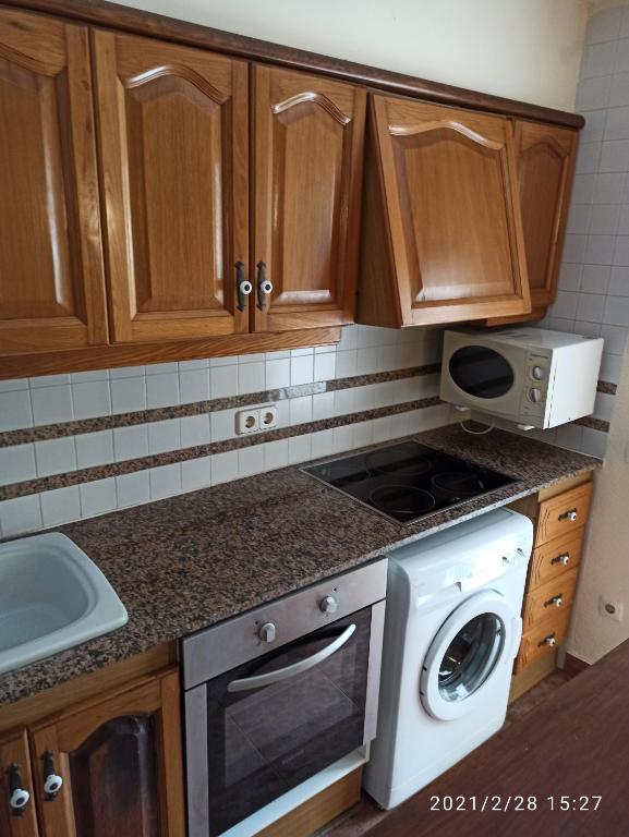 Fotografia z galérie ubytovania Apartamento urbanización Oasis Beach en Denia a 100 m de la playa v destinácii Denia