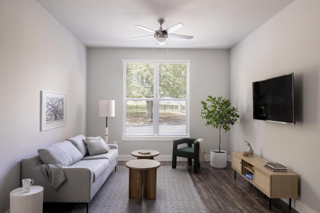 Mint House Greenville In West End, SC Apartment Hotel, 47 OFF