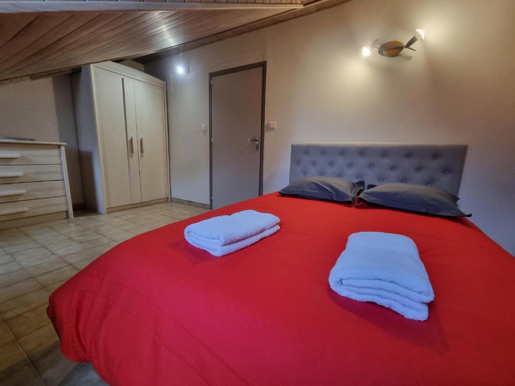 Postel nebo postele na pokoji v ubytování Embrun Cosy