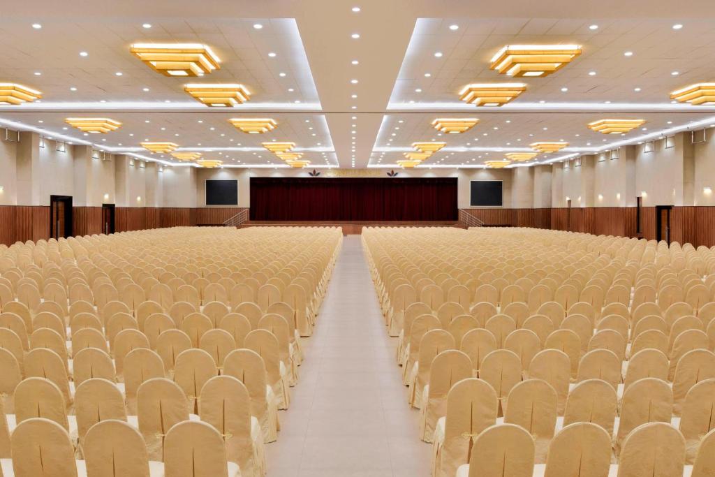 Konferenční prostory v ubytování Four Points by Sheraton Mahabalipuram Resort & Convention Center