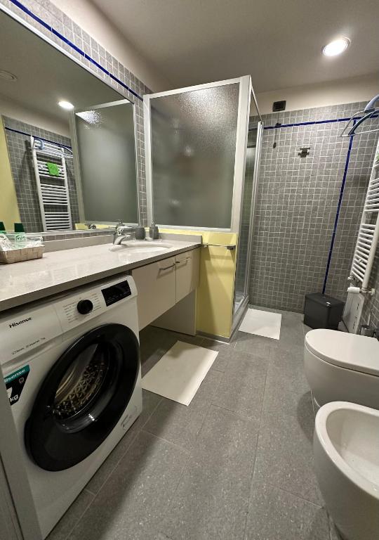 Kúpeľňa v ubytovaní Appartamento Moderno Torino San Salvario