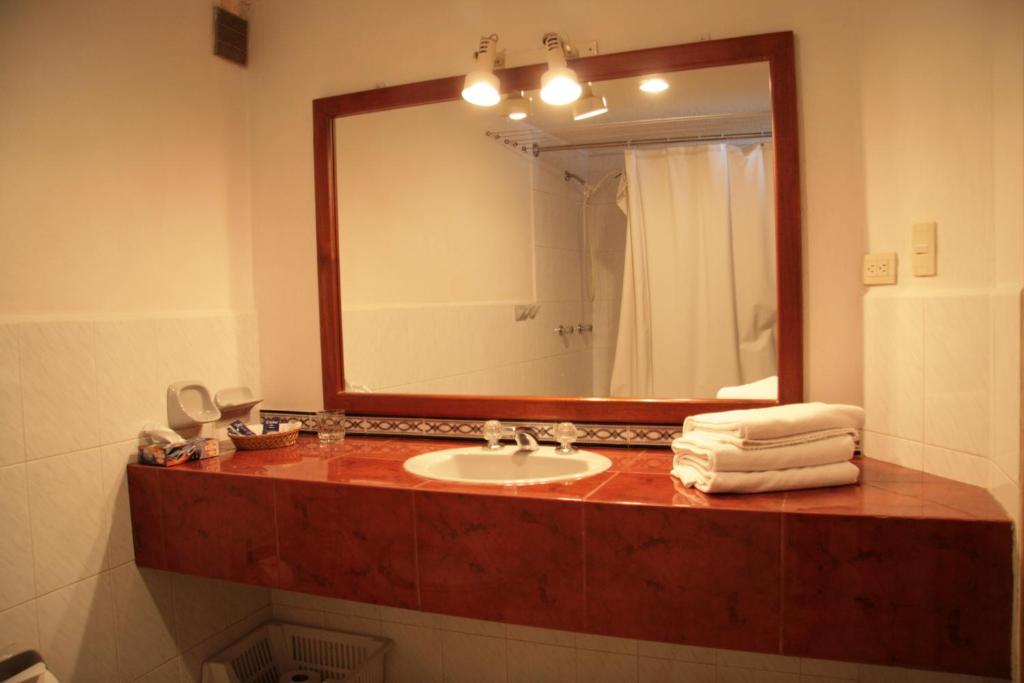 Koupelna v ubytování Apartamentos Los Quipus