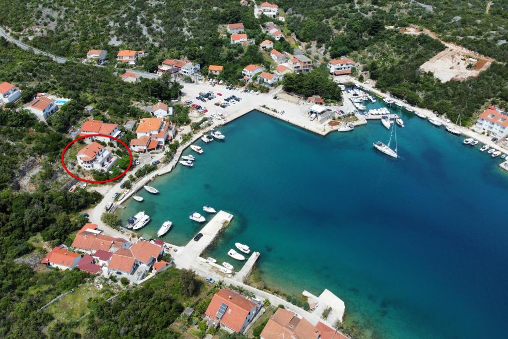 Příroda nedaleko apartmánu