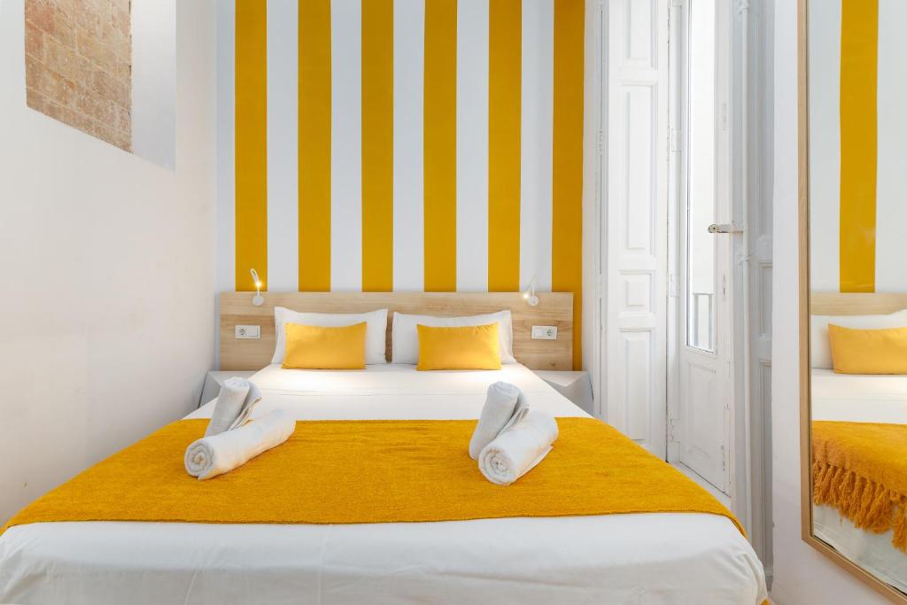 Baron Suites Reina, Valencia – Updated 2023 Prices