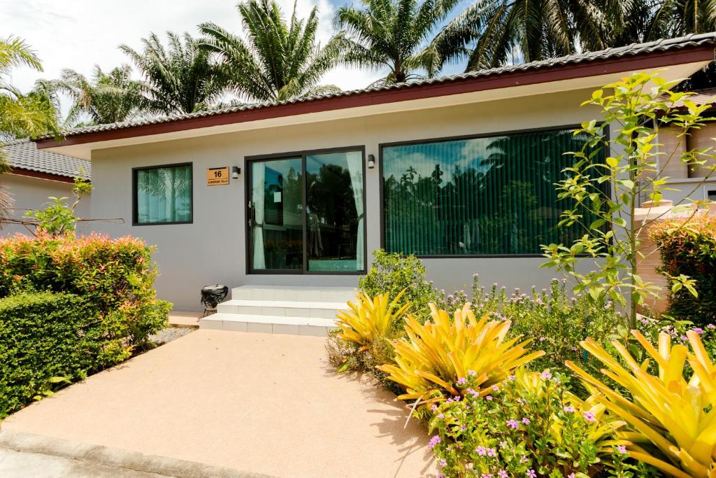 Neenlawat Riverside - Superior Villa