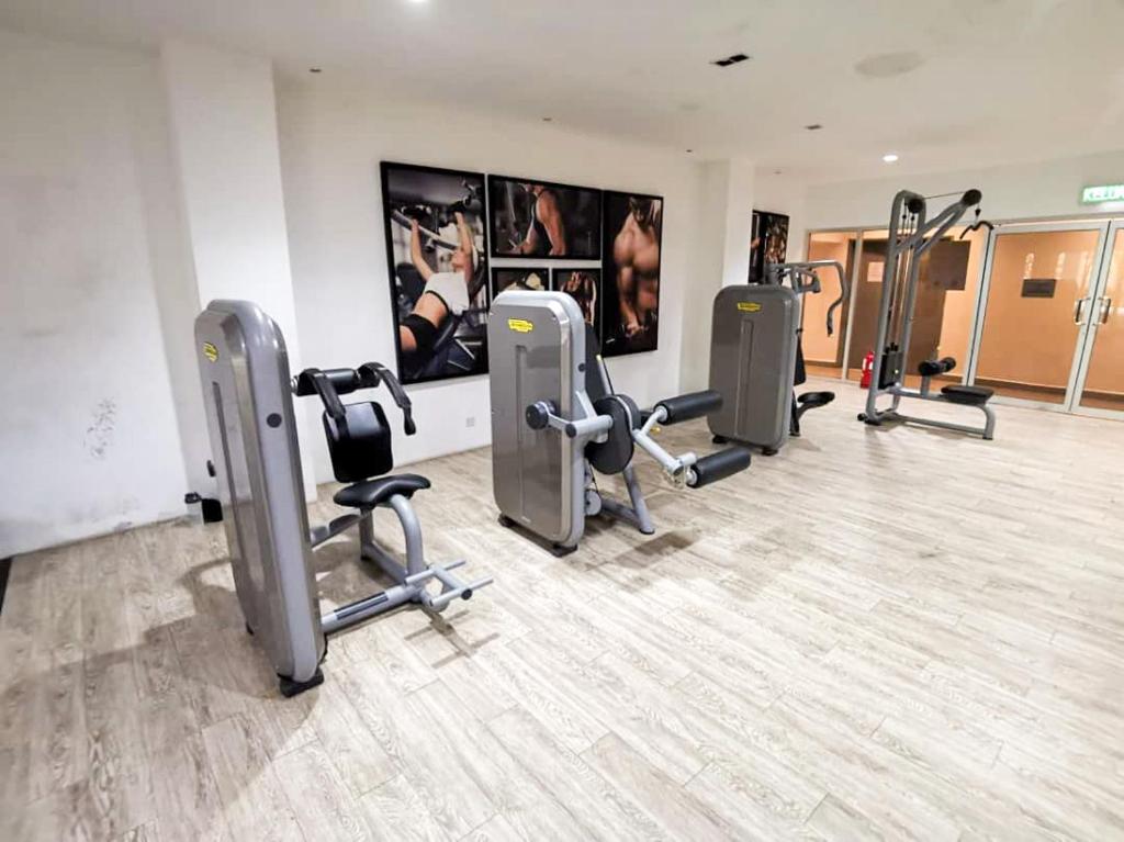 Fitness centrum a/nebo fitness zařízení v ubytování Meridin Medini Suite by Nest Home【LEGOLAND】